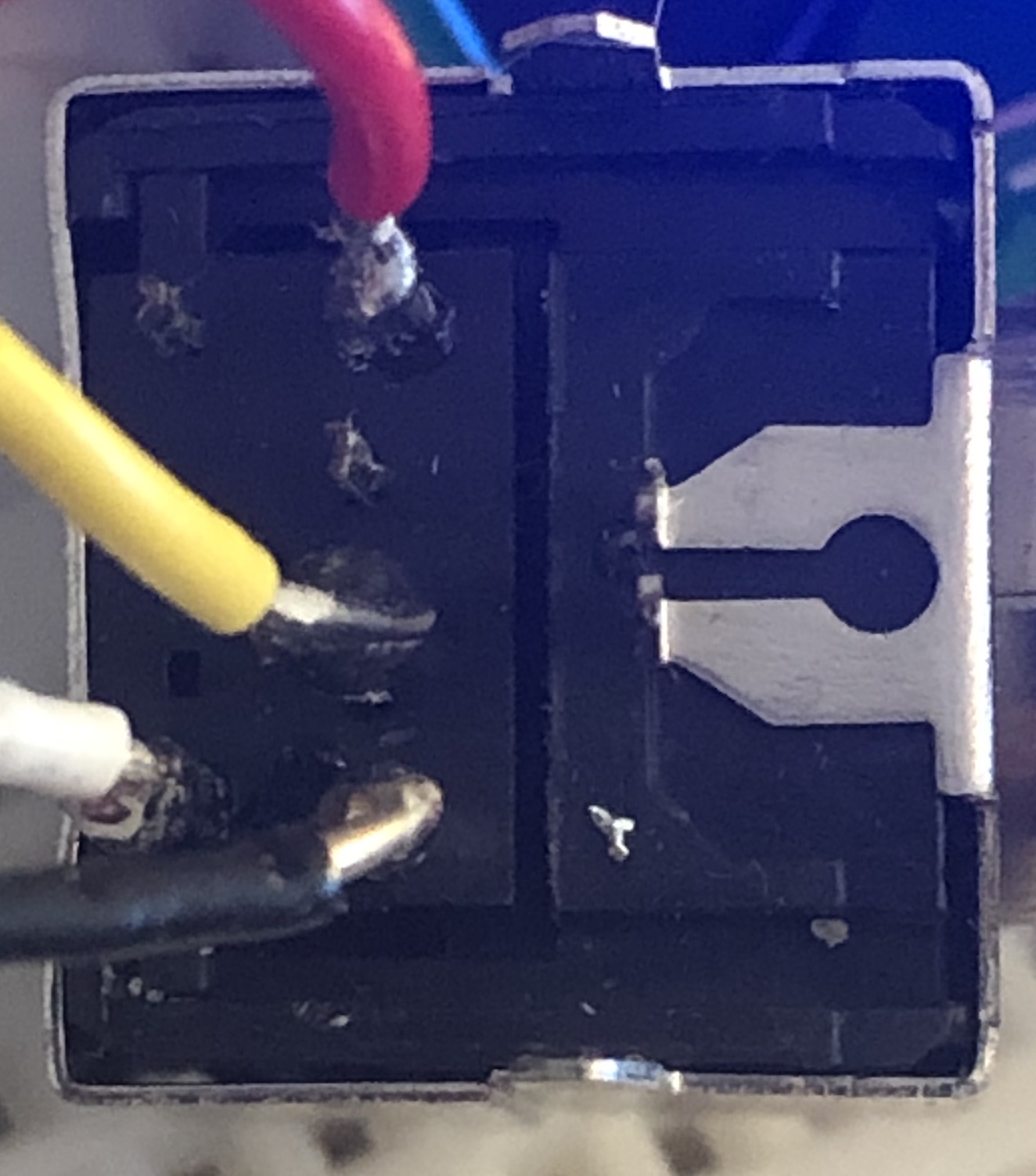 PS/2 connector soldered to four wires